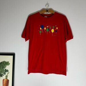Vintage Designpoint red colorful balloons t-shirt size L
